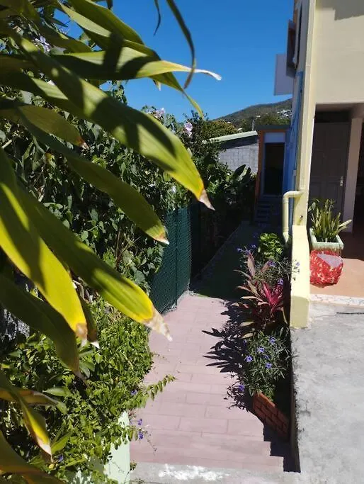 Viens Sur La Cote D'Azure De Bouillante! Apartment  Bouillante