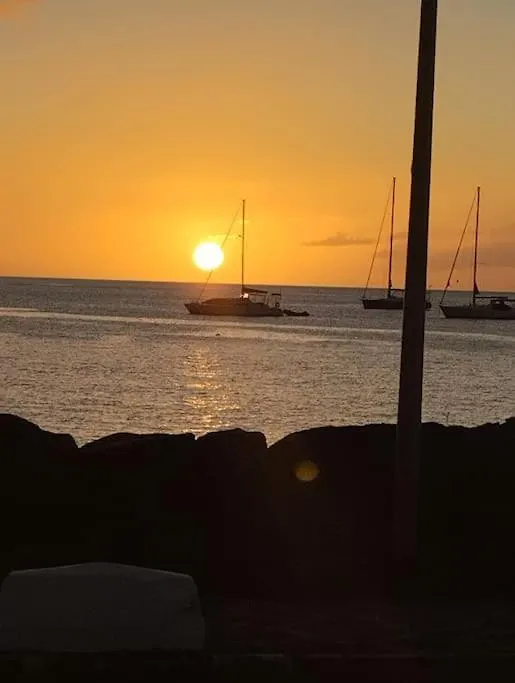 Viens Sur La Cote D'Azure De Bouillante! Apartment Guadeloupe